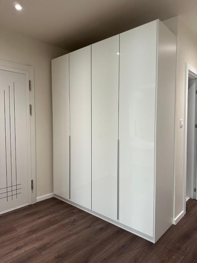 New Luxury Furnished Apartment - Beach, Varna Center & Fast Wi-Fi Exterior foto